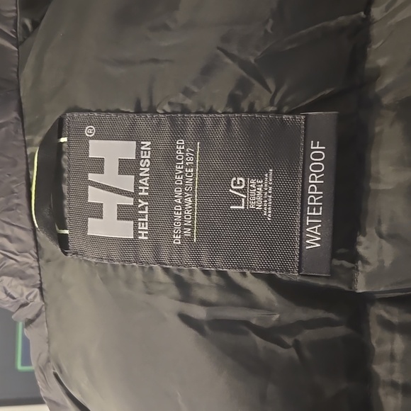 Helly Hansen Parka - Picture 5 of 7